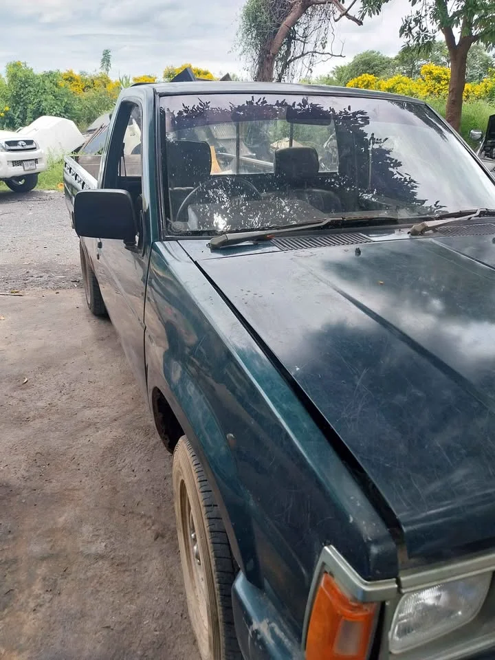 Nissan Big M D21 2