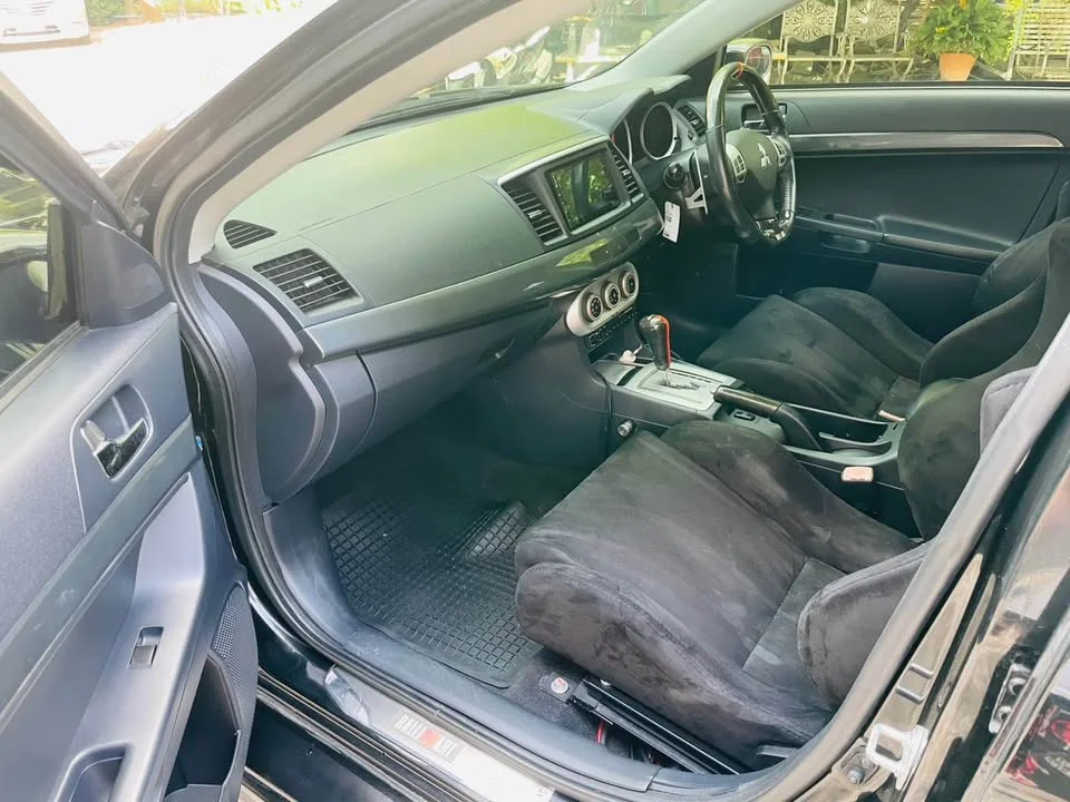2010 Mitsubishi Lancer IX 3
