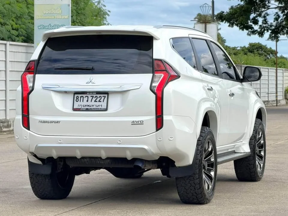 2018 Mitsubishi Pajero Sport III 3