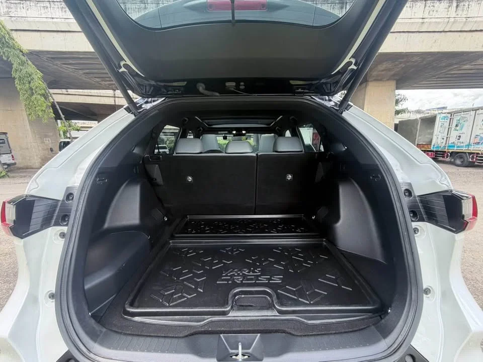 2026 Toyota Yaris Cross AC200 2