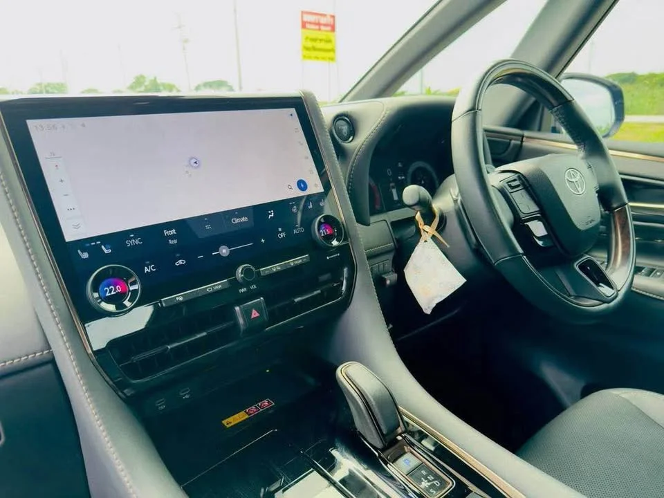 2024 Toyota Alphard, Vellfire IV (AH40) 2