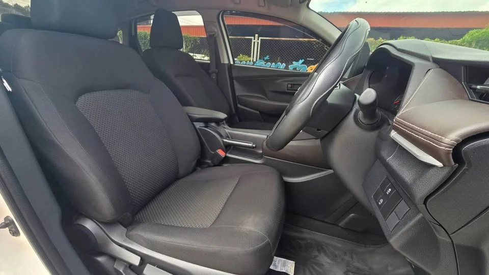 2025 Toyota Yaris ATIV IV 2