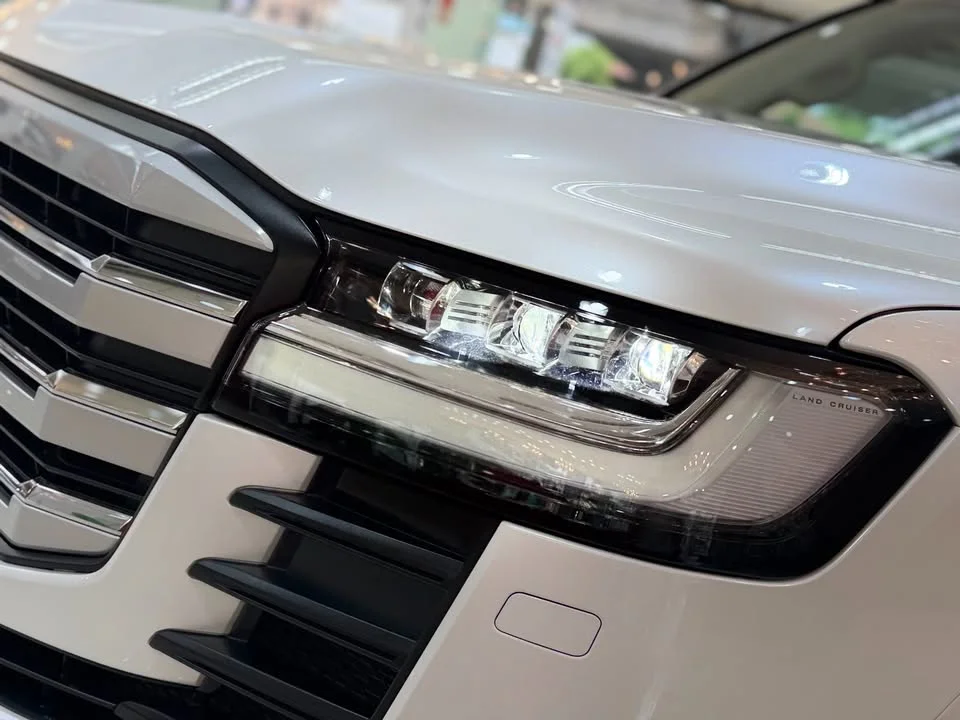 2026 Toyota Land Cruiser J300 2