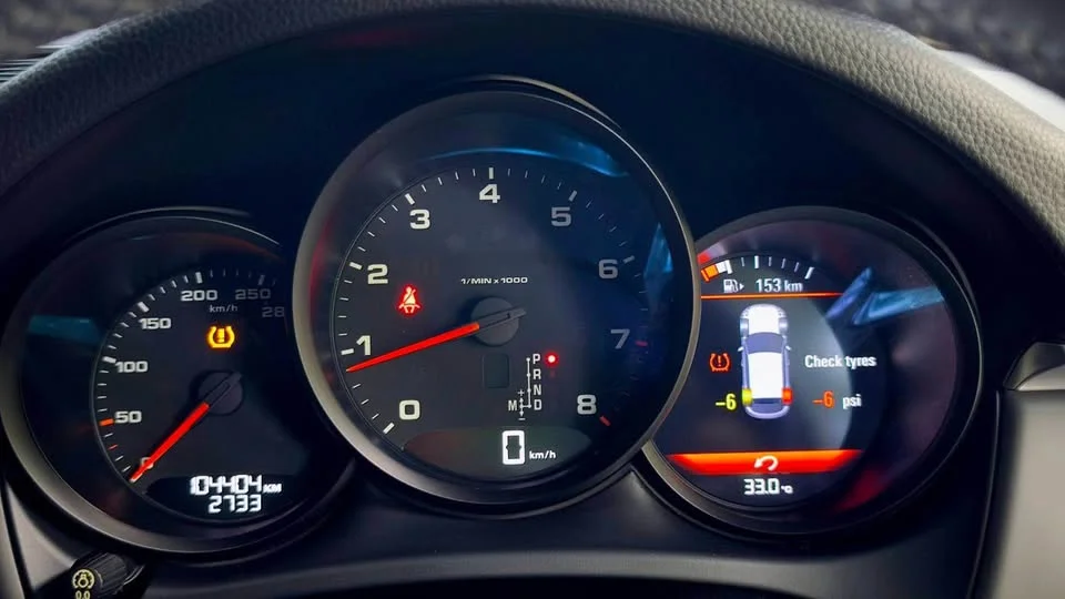 2016 Porsche Macan I 2
