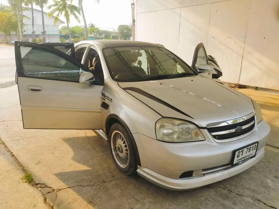 Chevrolet Optra 3