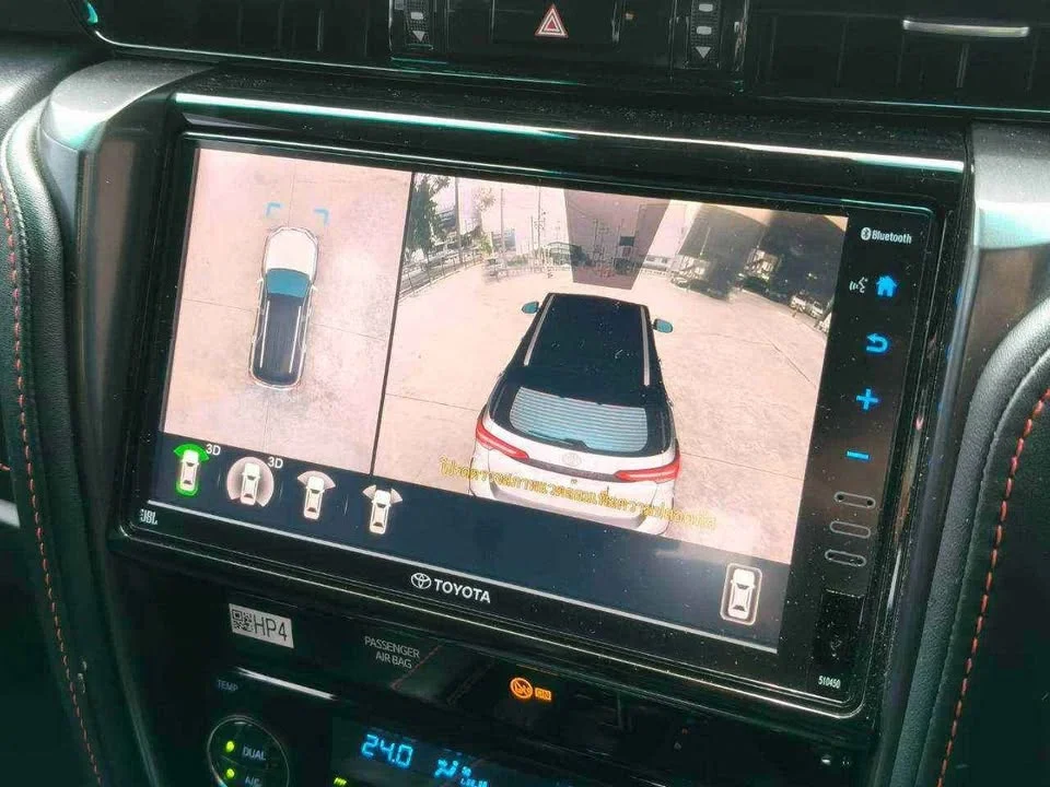 2023 Toyota Fortuner II 2