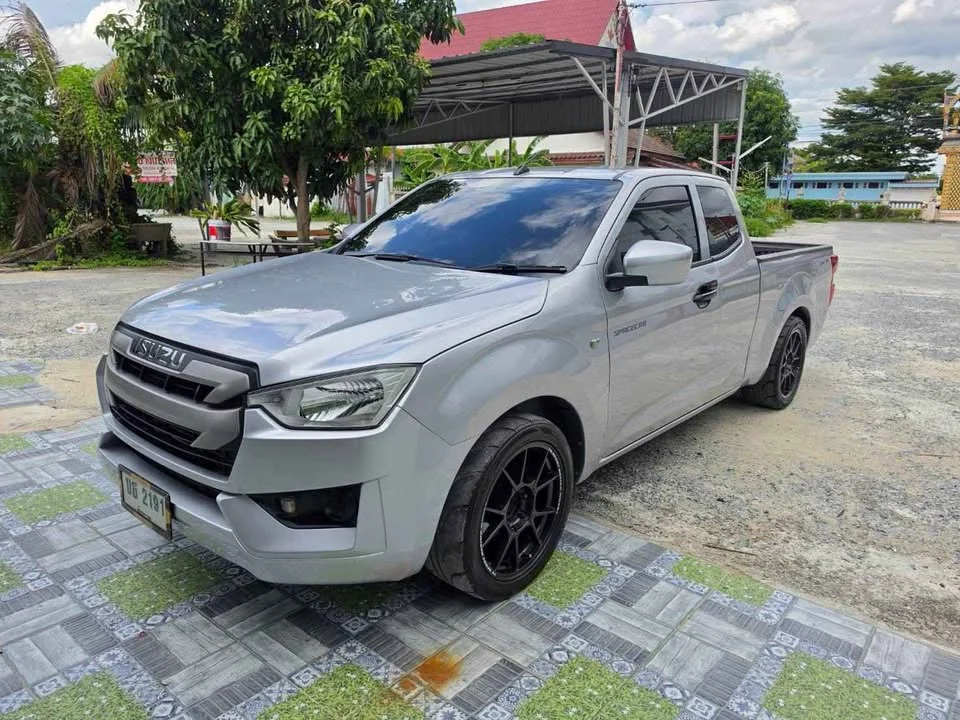 2020 Isuzu D-Max III (RG) 2