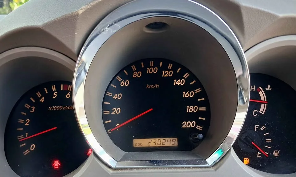 2005 Toyota Fortuner I 3