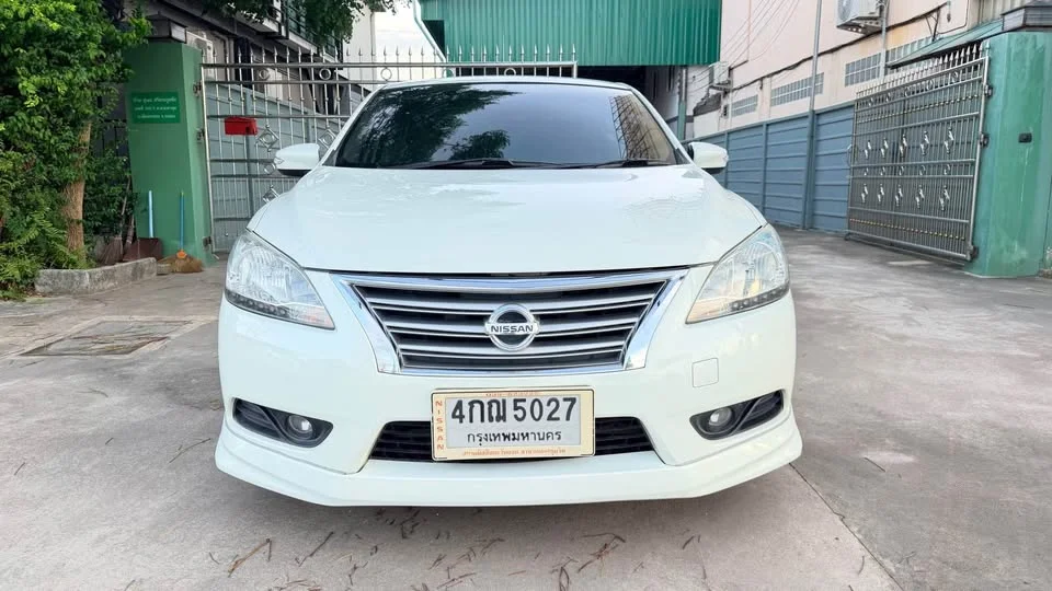 2013 Nissan Sylphy III (B17) 3