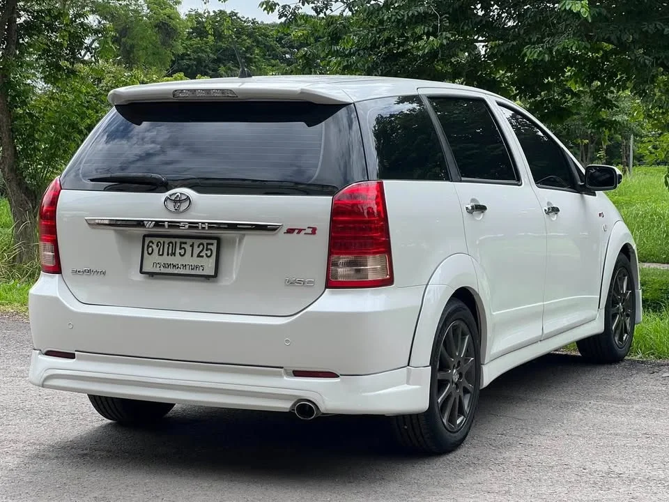 2008 Toyota Wish I 2