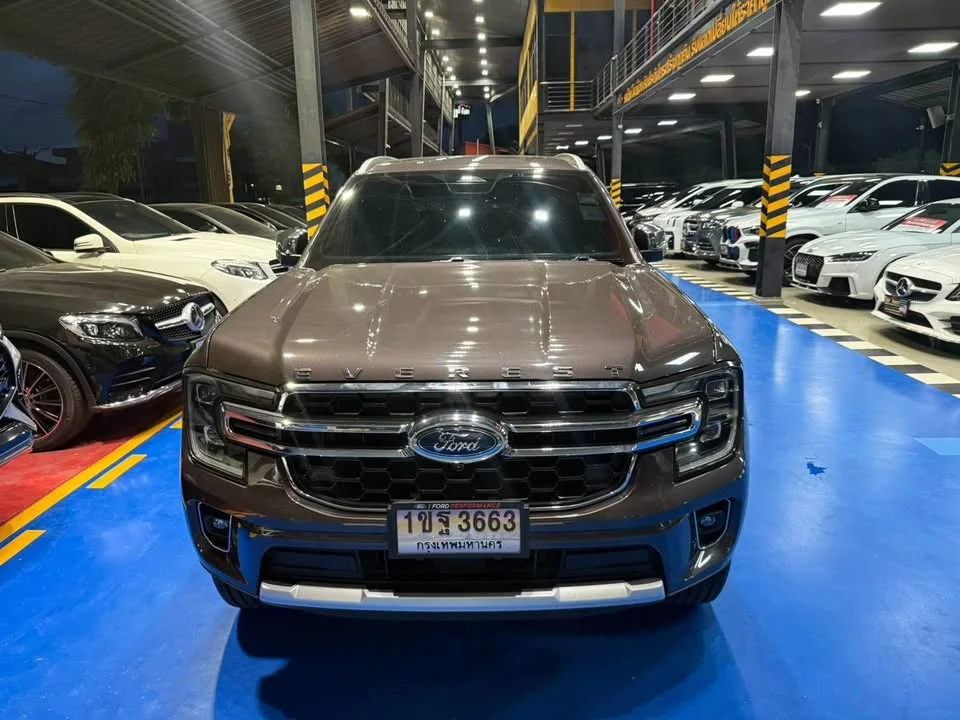 2023 Ford Everest III 2
