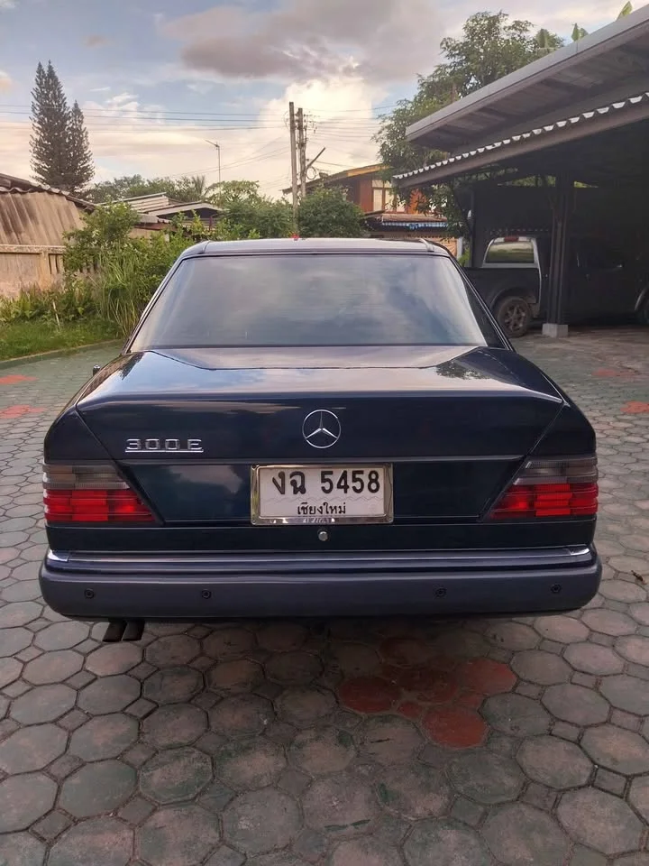 1990 Benz E-Class W124 3