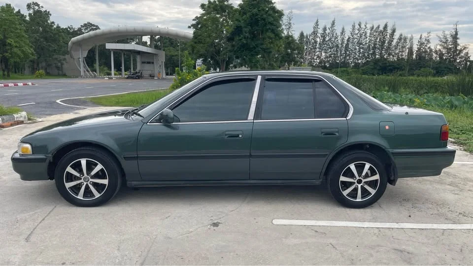 1991 Honda Accord IV 2