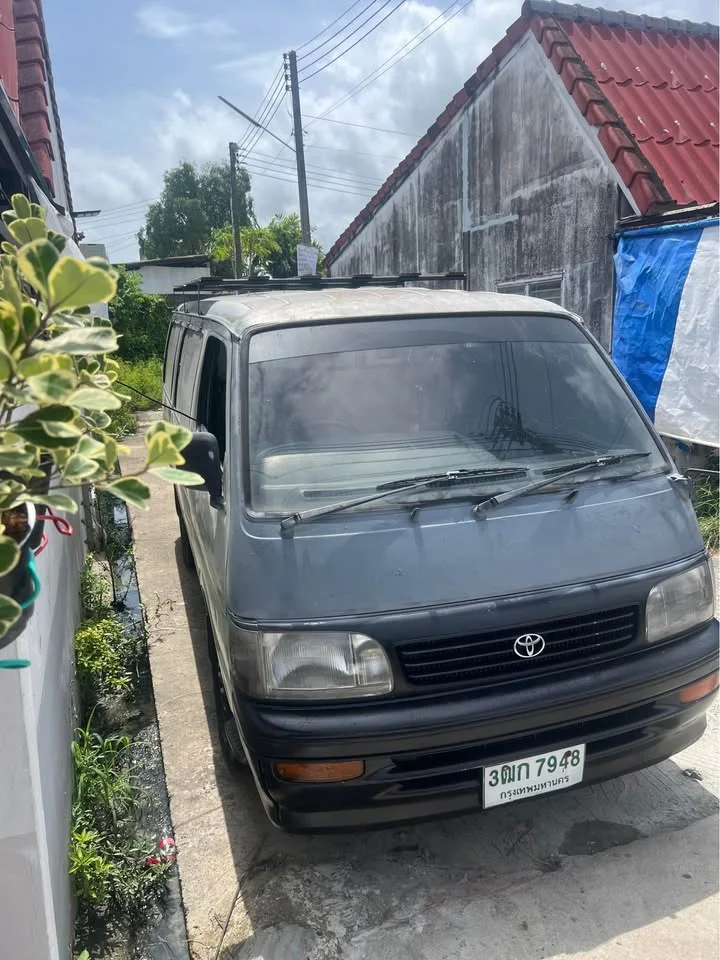 1997 Toyota Commuter IV (H100) 2