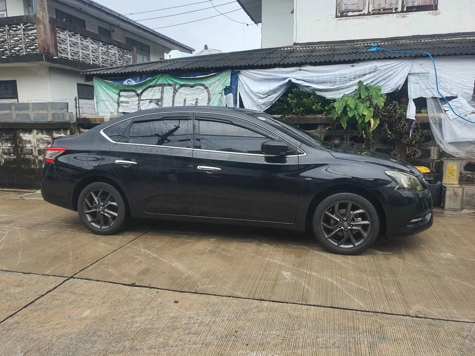 2012 Nissan Sylphy III (B17) 3