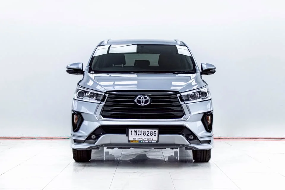 2021 Toyota Innova II 3