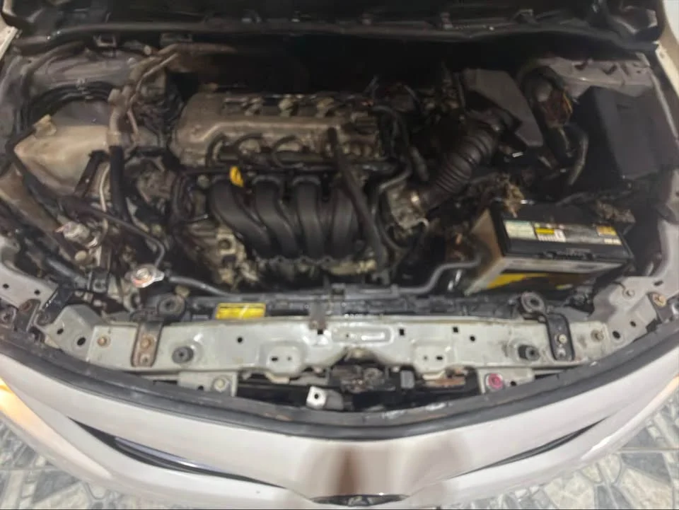 2010 Toyota Corolla Altis X (E140) 3