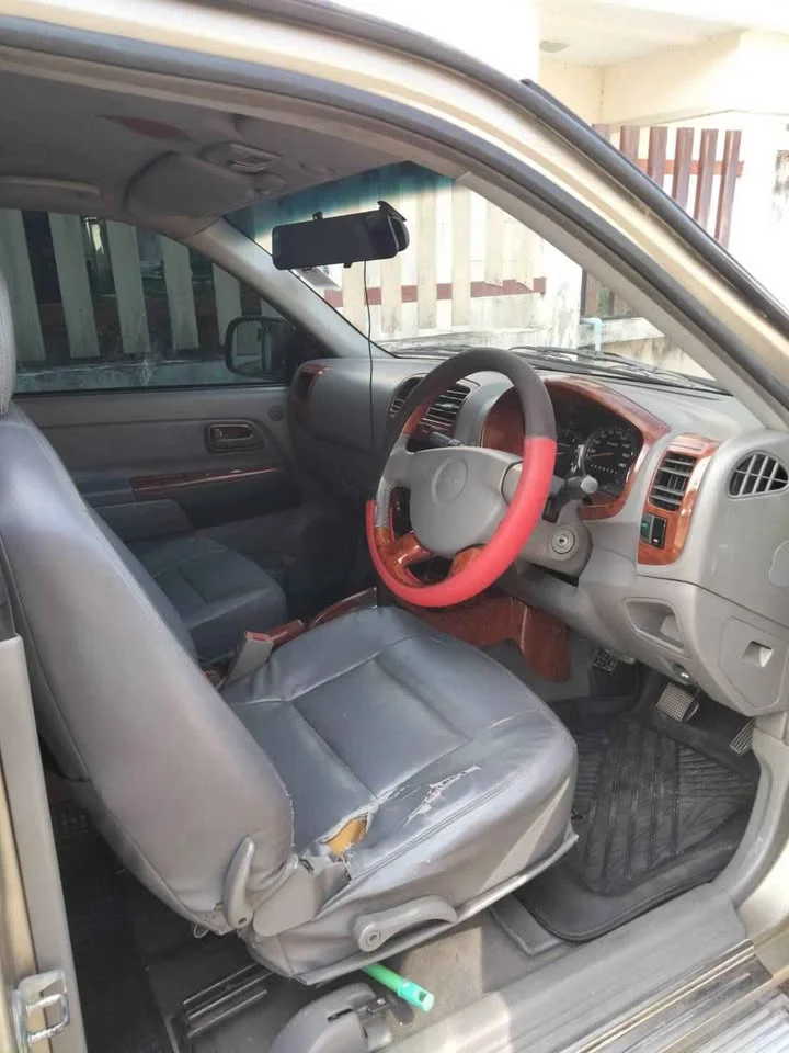 2005 Isuzu  TR Adventure Master II 3