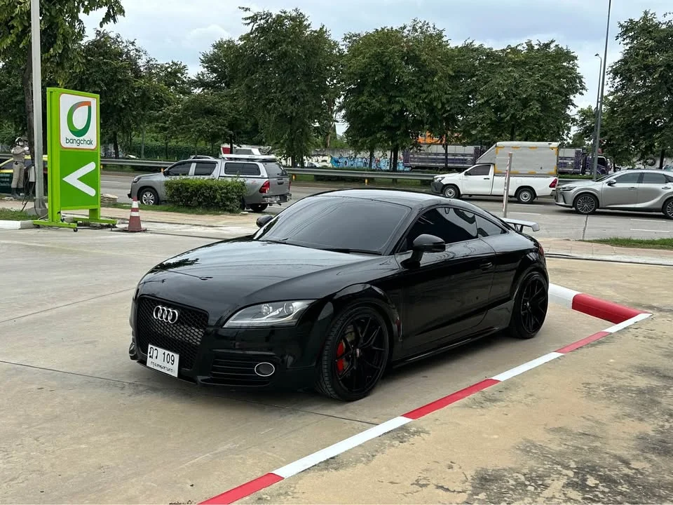 2010 Audi TT Mk2 2