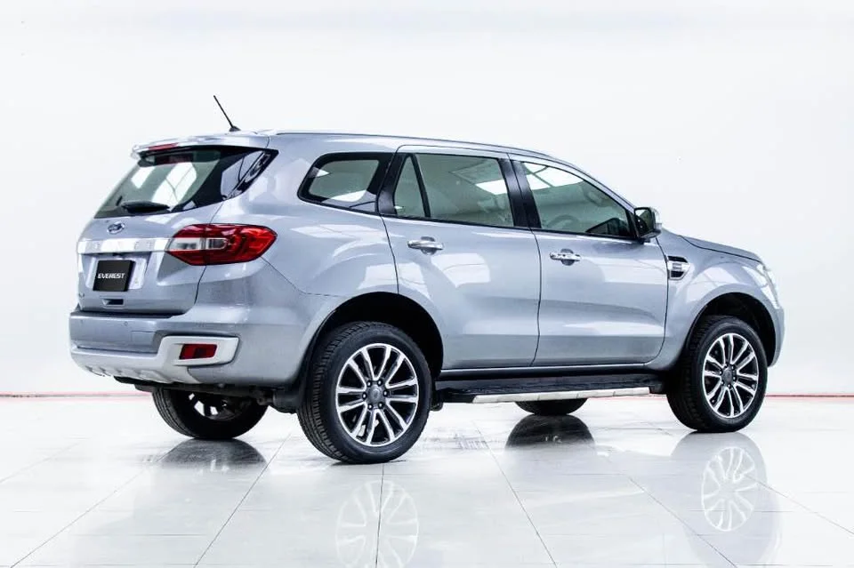 2019 Ford Everest II 3