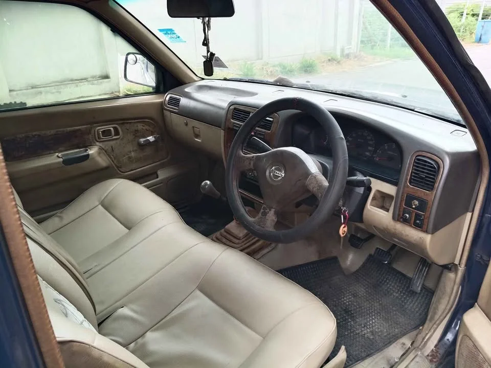 2005 Nissan Frontier I 2
