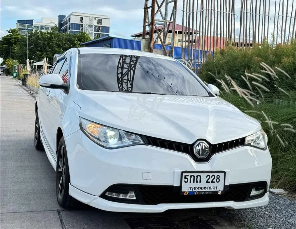 2016 MG 5 I  3