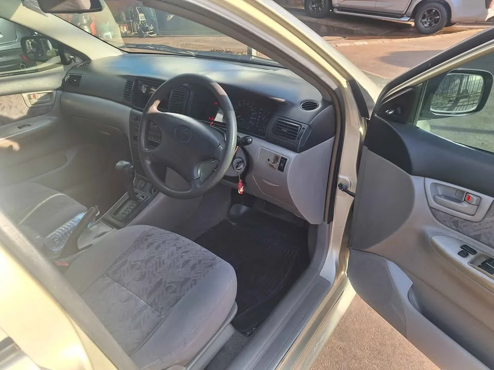 2004 Toyota Corolla Altis IX (E120) 2