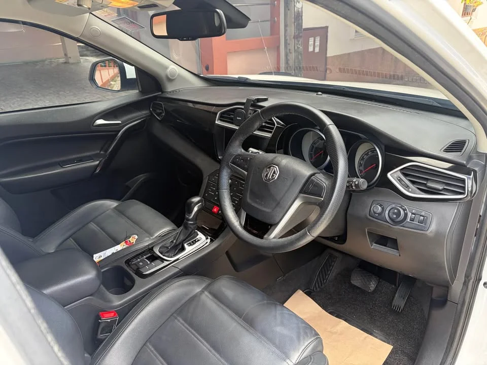 2019 MG GS 2
