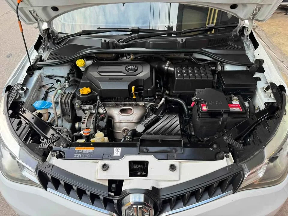 2016 MG 5 I  3