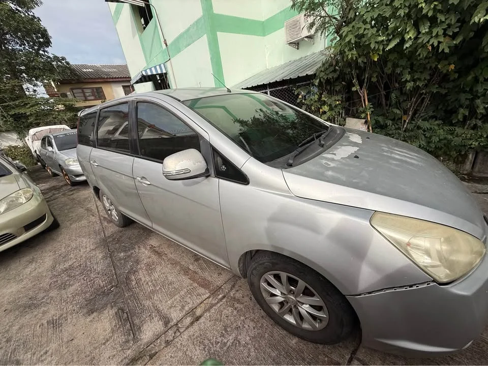 2011 Proton Exora 3