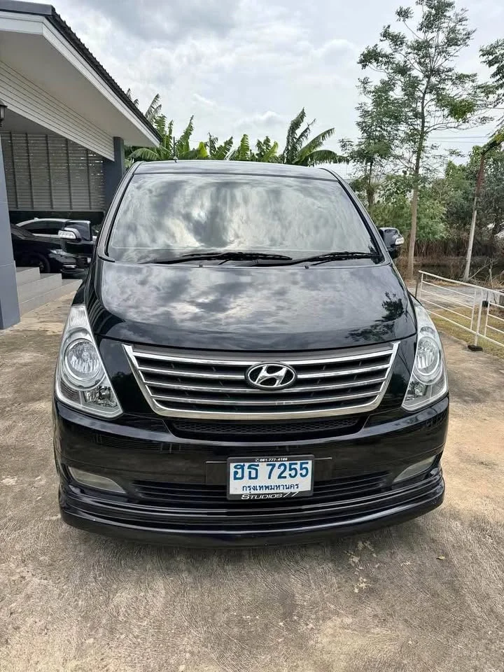 2010 Hyundai H-1 II 2