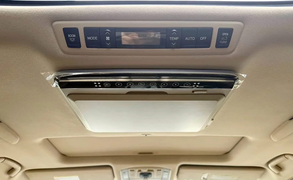 2012 Toyota Alphard, Vellfire II (AH20) 3