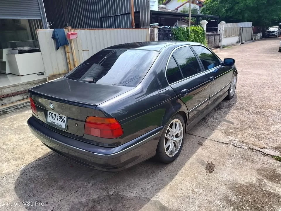 2000 BMW 5er E39 3
