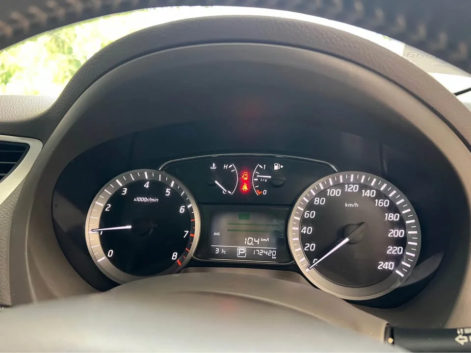 2013 Nissan Sylphy III (B17) 2