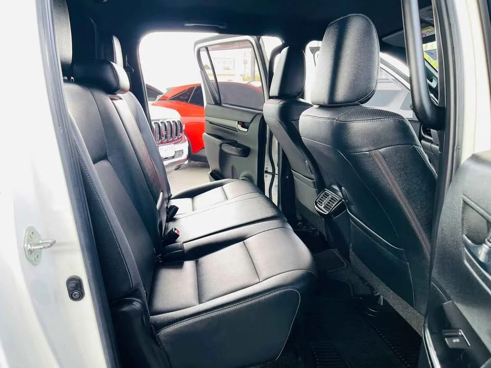 2021 Toyota Hilux VIII 3