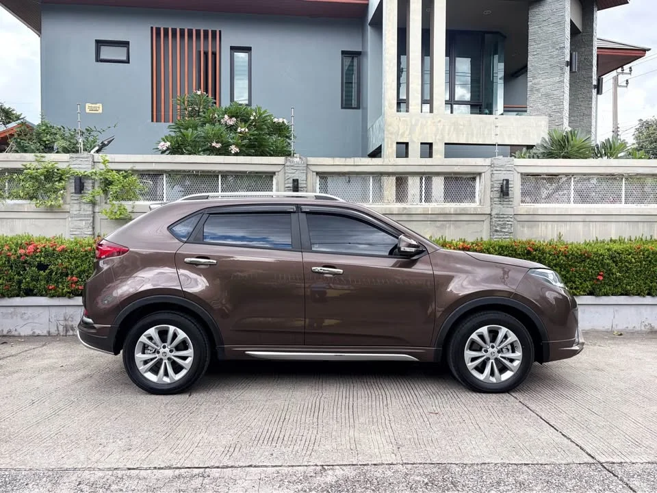 2018 MG GS 2