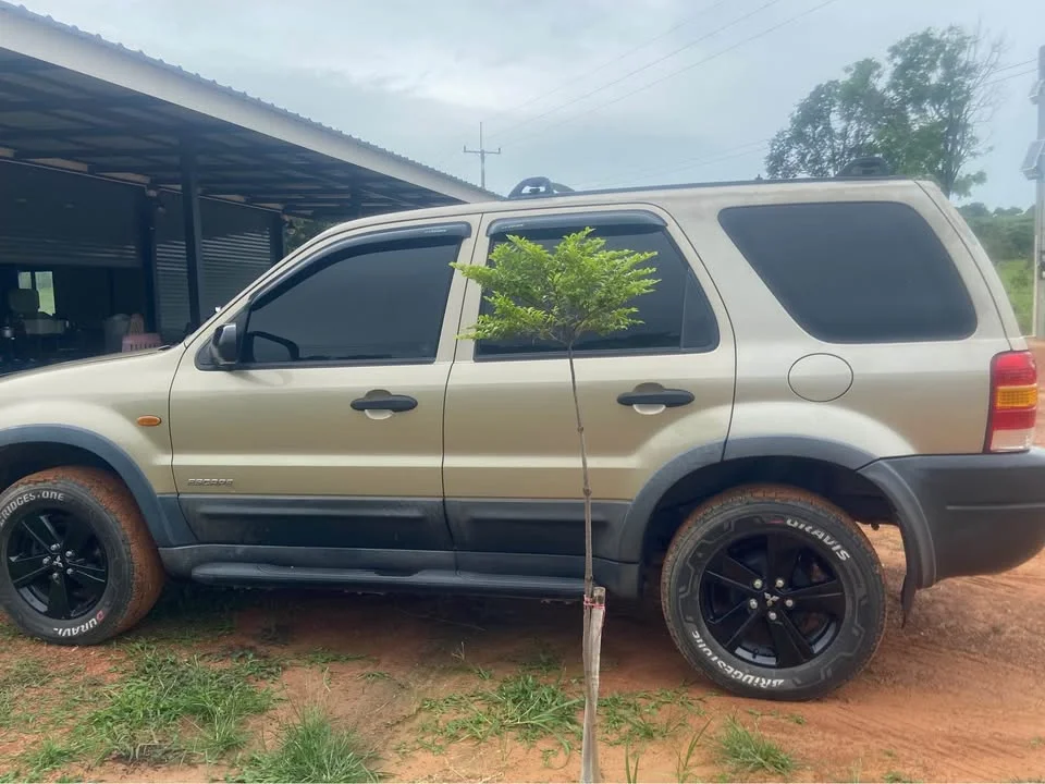 2004 Ford Escape I 2
