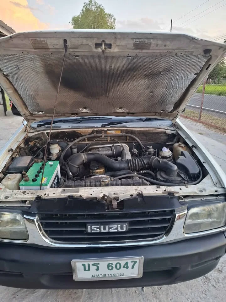 2001 Isuzu Faster Dragon Eyes III 3