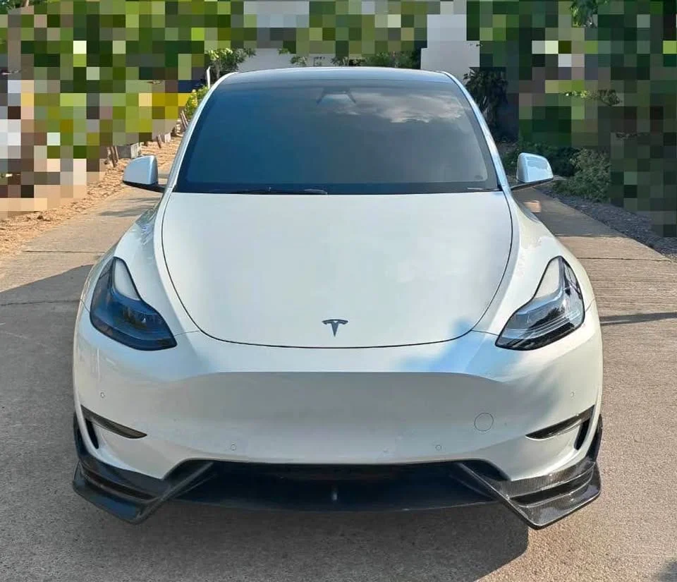 2023 Tesla Model Y 2