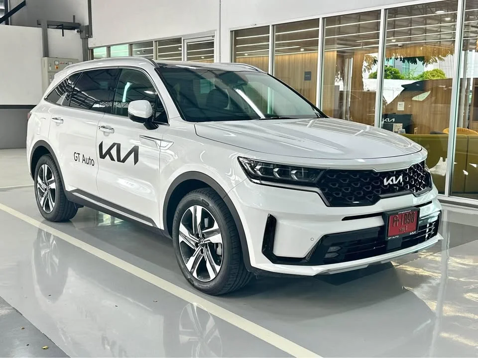 2024 Kia Sorento IV 3