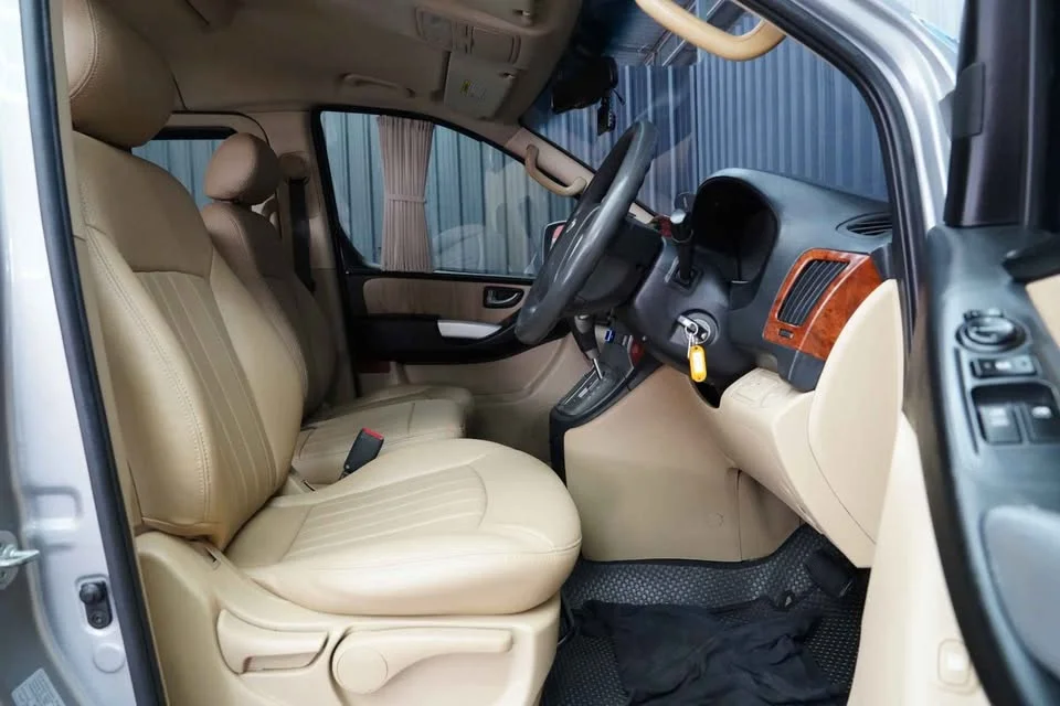 2012 Hyundai H-1 II 3