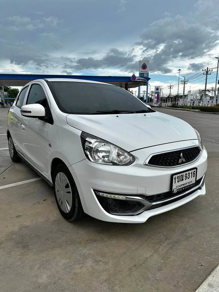 2017 Mitsubishi Mirage VI 2