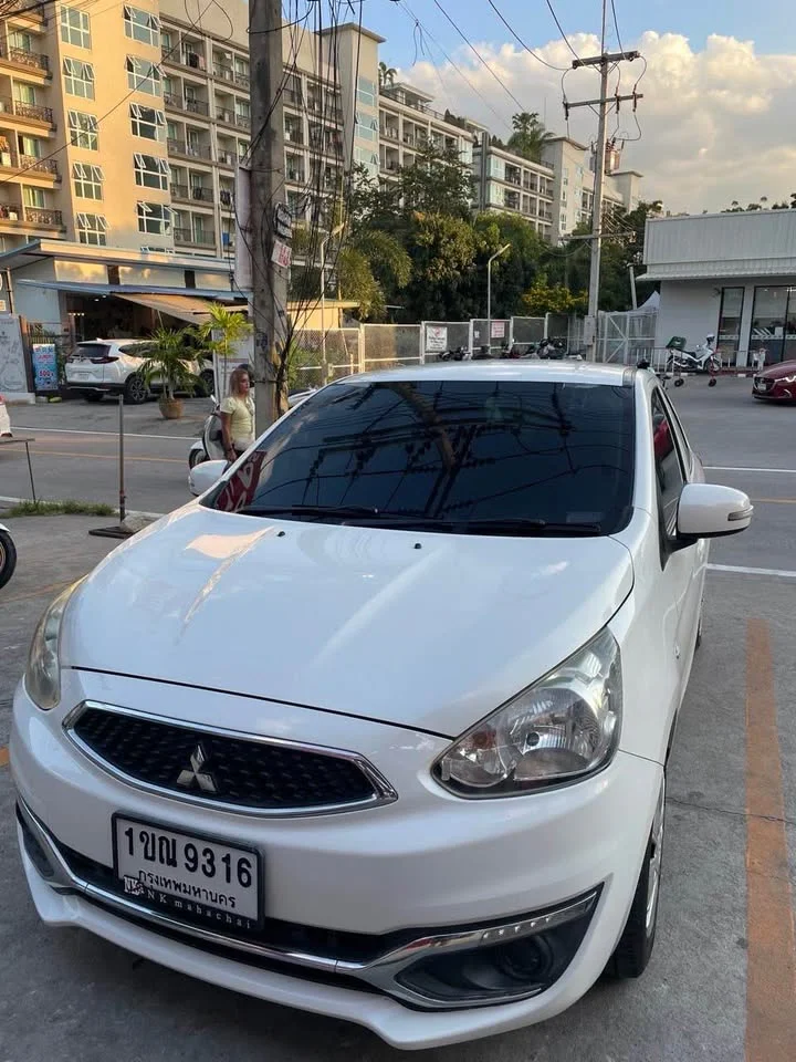 2017 Mitsubishi Mirage VI 3