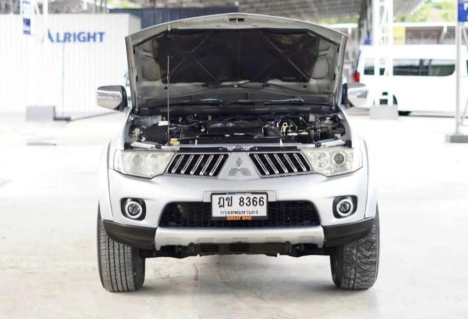 2010 Mitsubishi Pajero Sport II 3