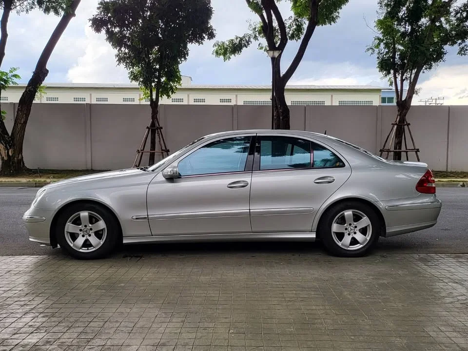 2004 Benz E-Class W211 3