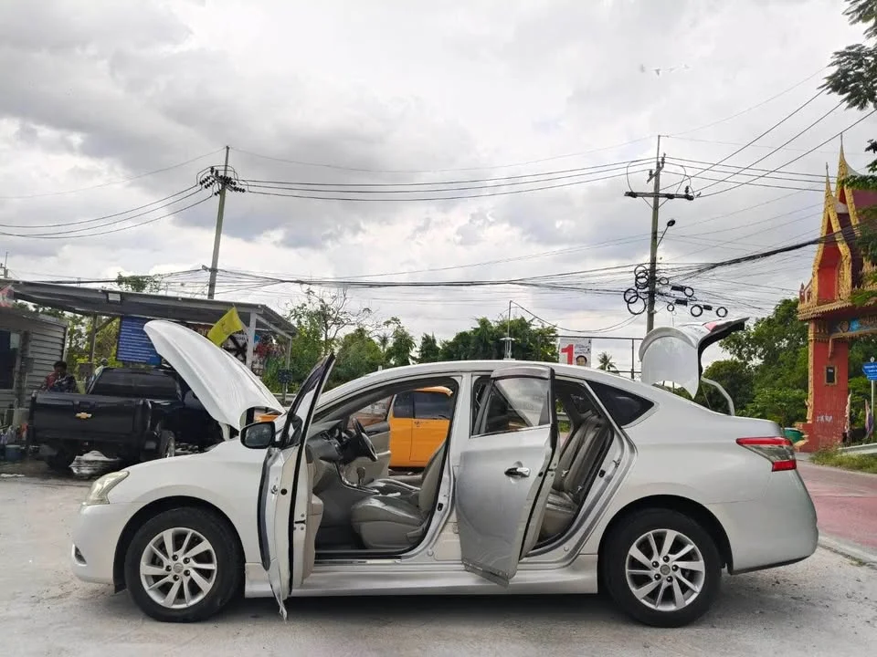 2015 Nissan Sylphy III (B17) 3