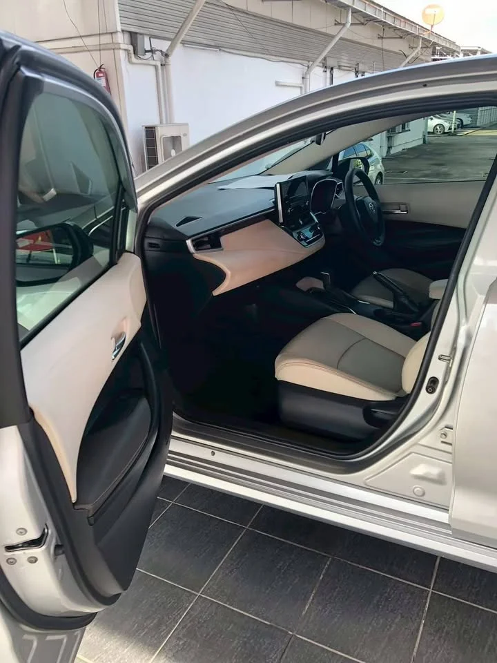 2019 Toyota Corolla Altis XII (E210) 3