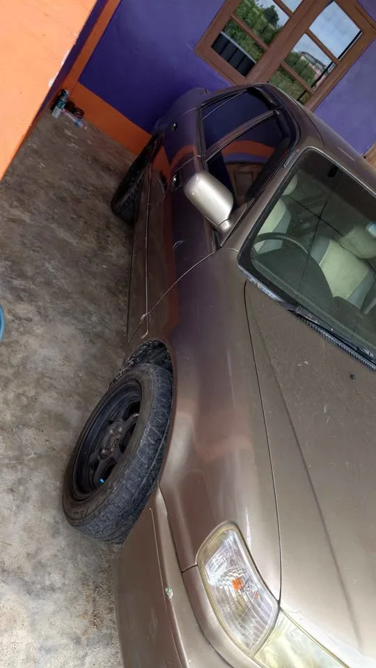 1998 Toyota Corolla Altis VIII (E110) 3