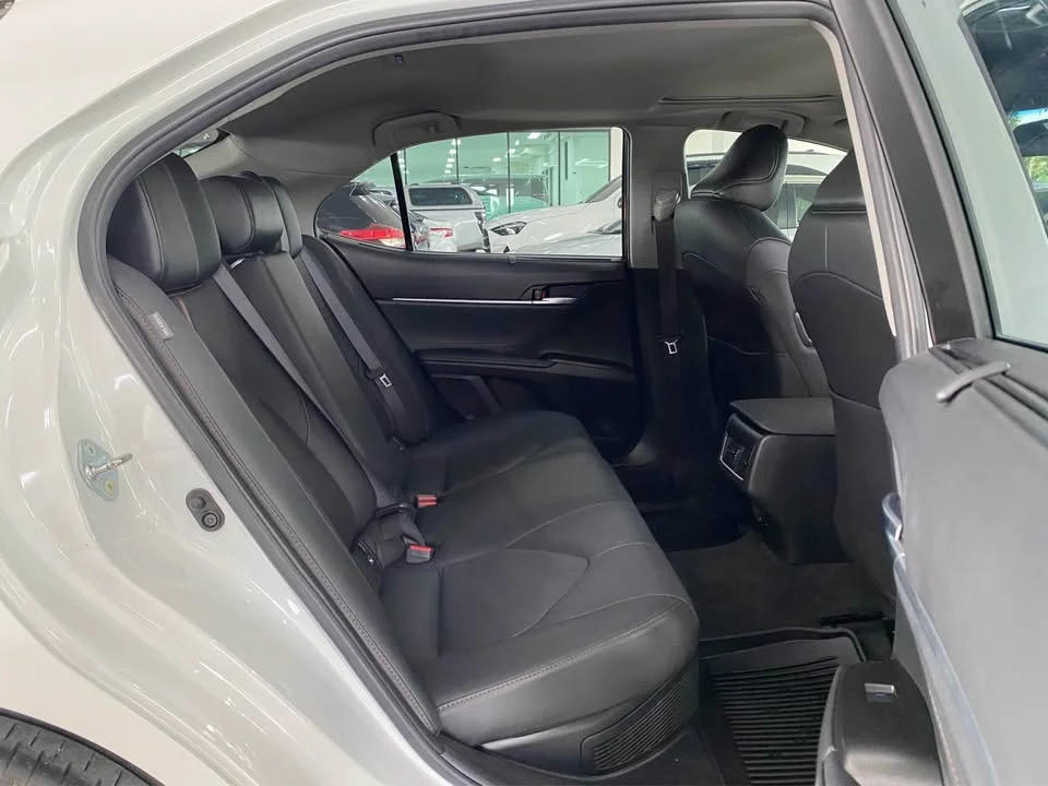 2023 Toyota Camry VIII (XV70) 3