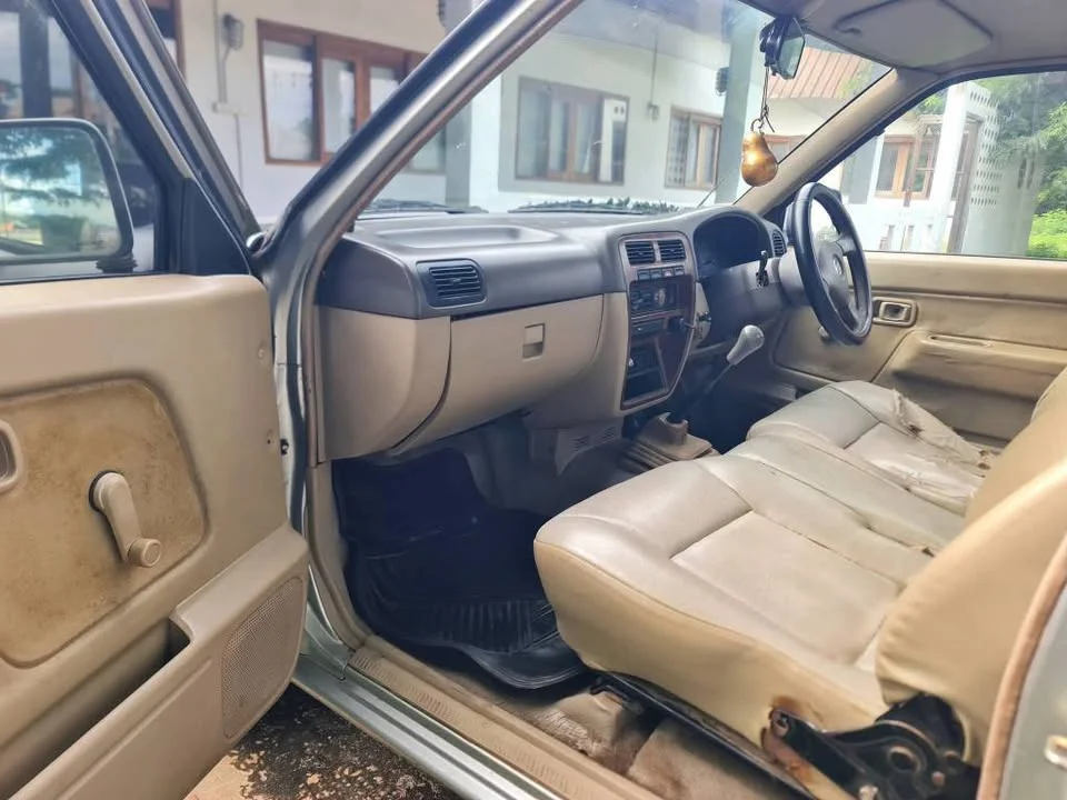 2007 Nissan Frontier I 3
